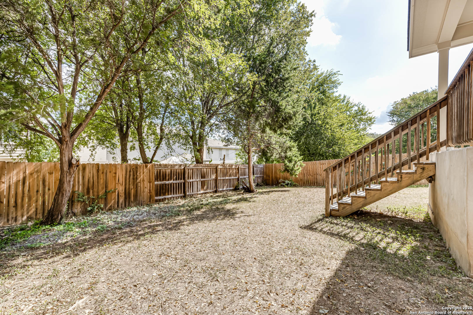 8903 Meadow Springs