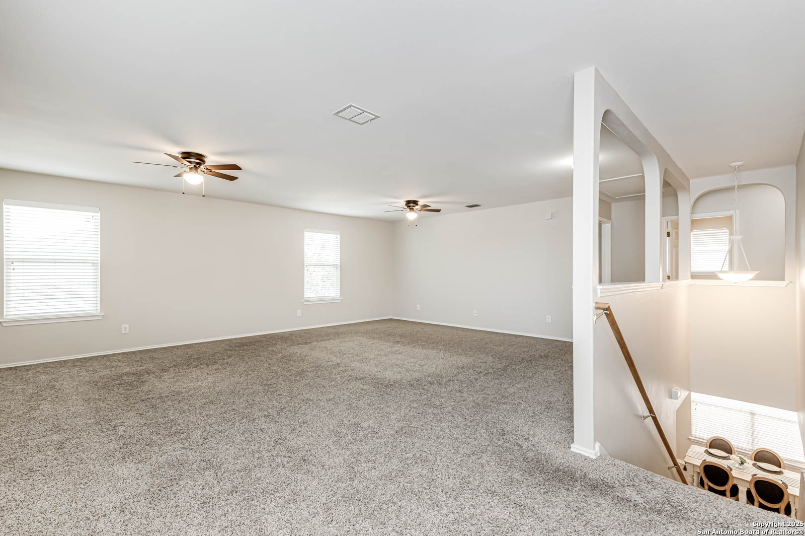 8903 Meadow Springs