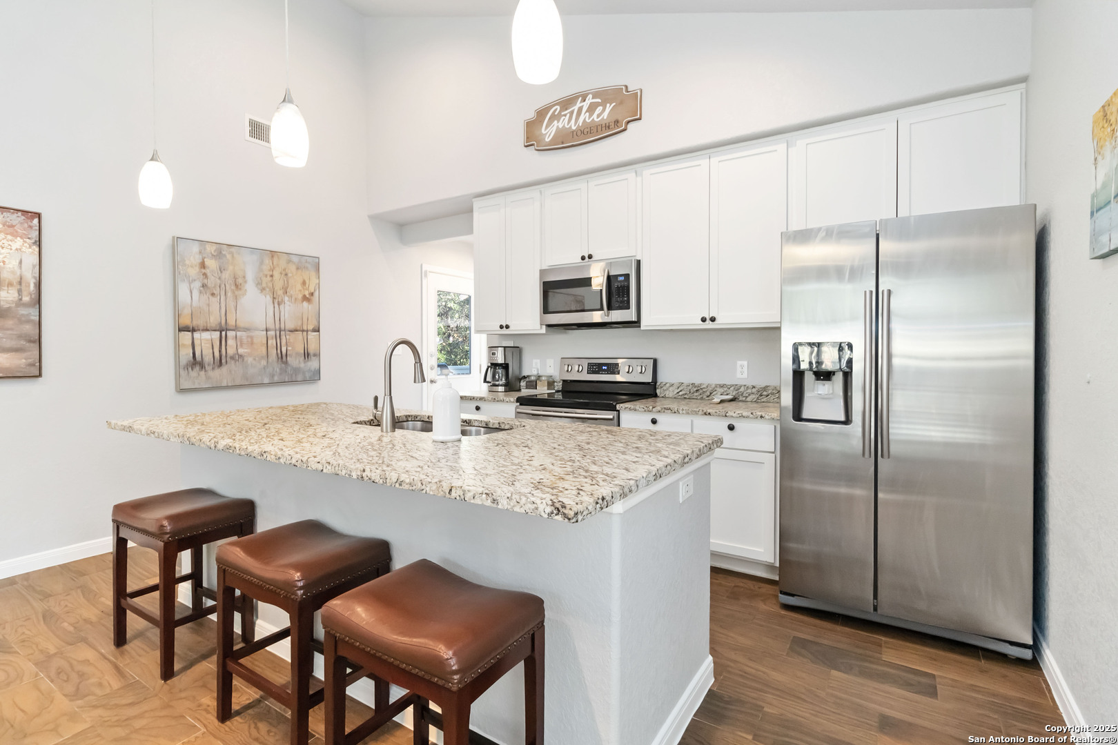 3091 Lakeview