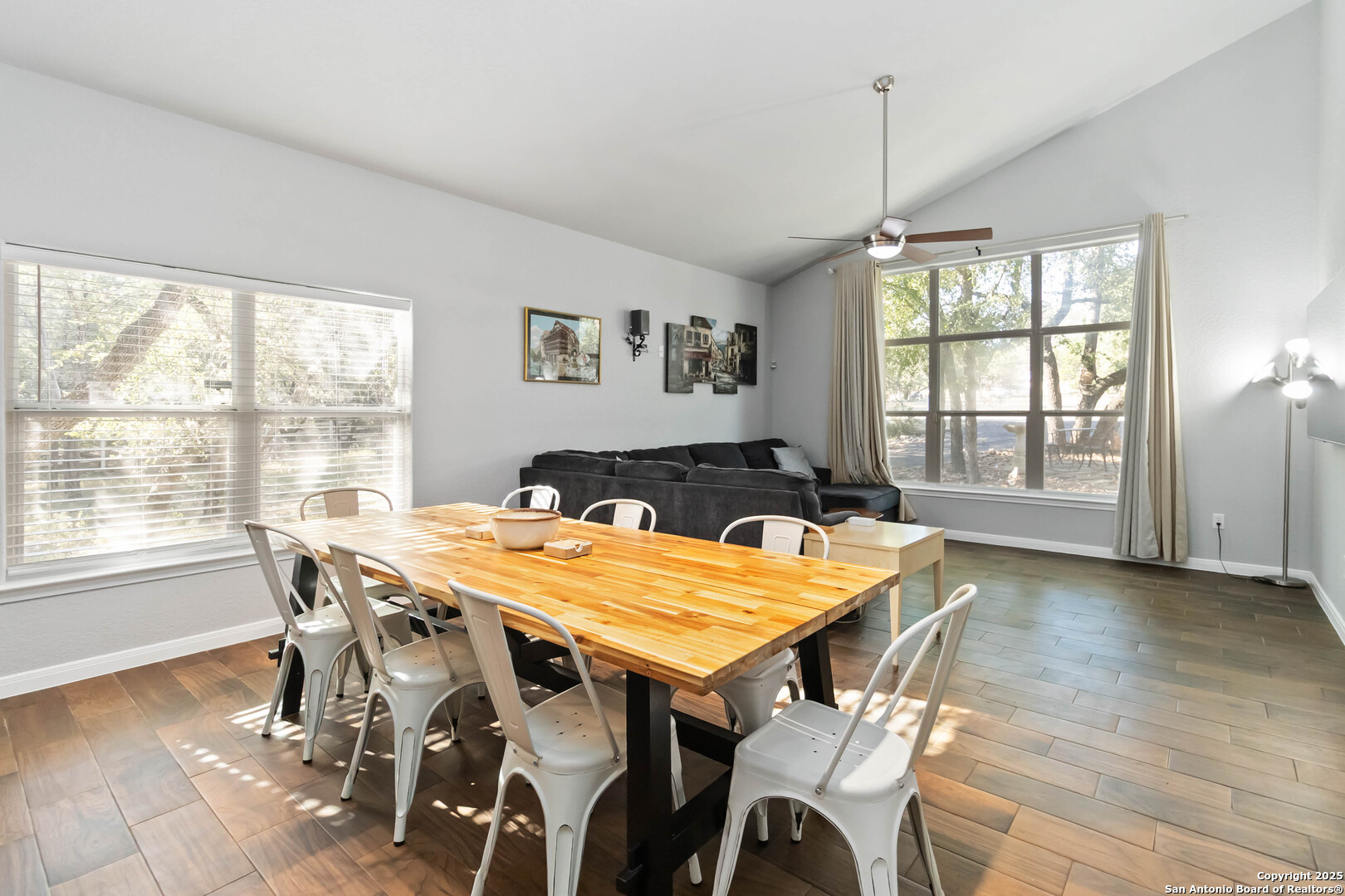 3091 Lakeview