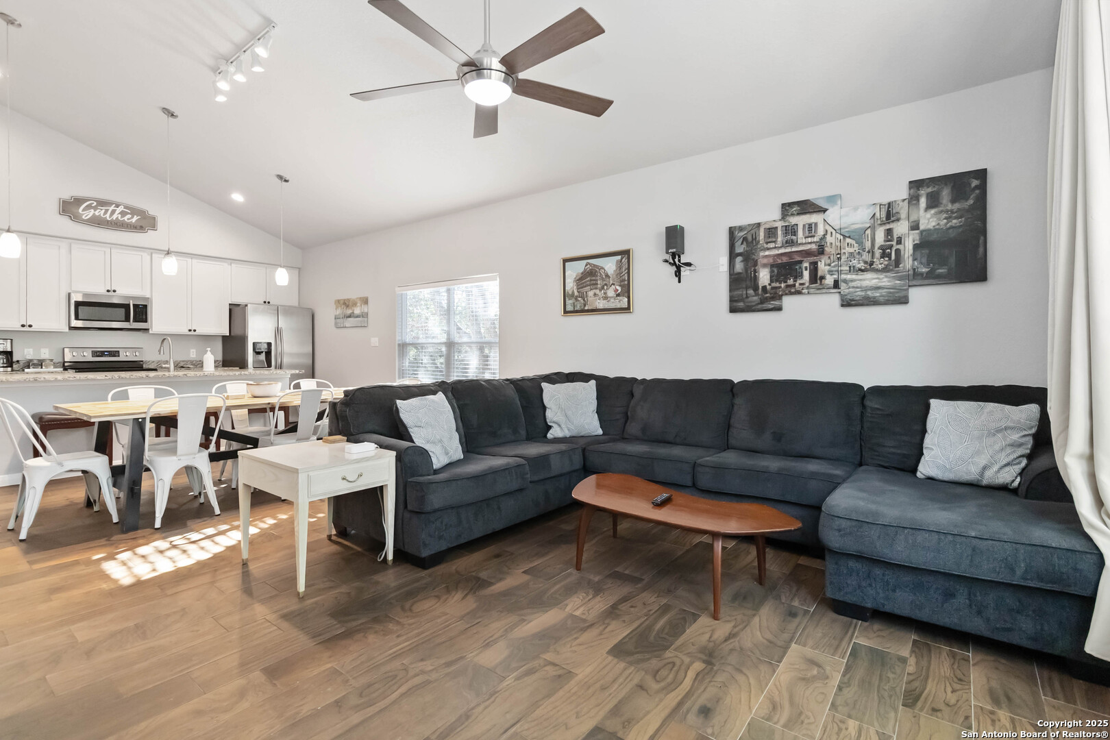 3091 Lakeview