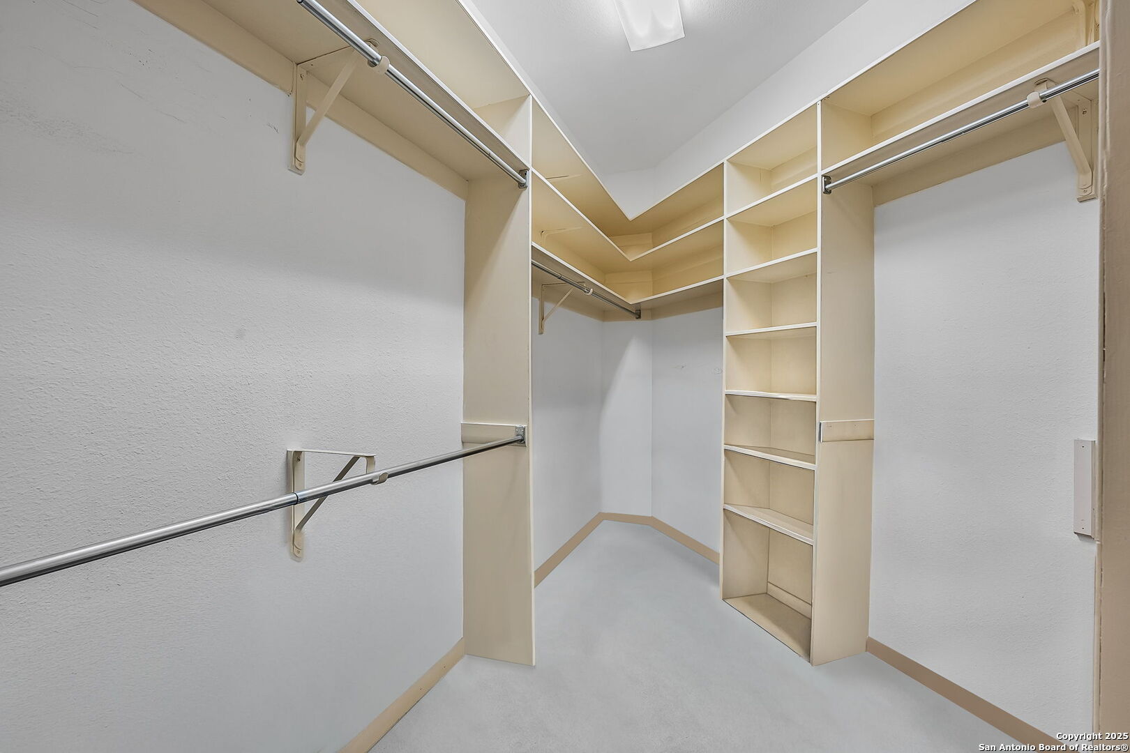 100 W El Prado Unit: 216