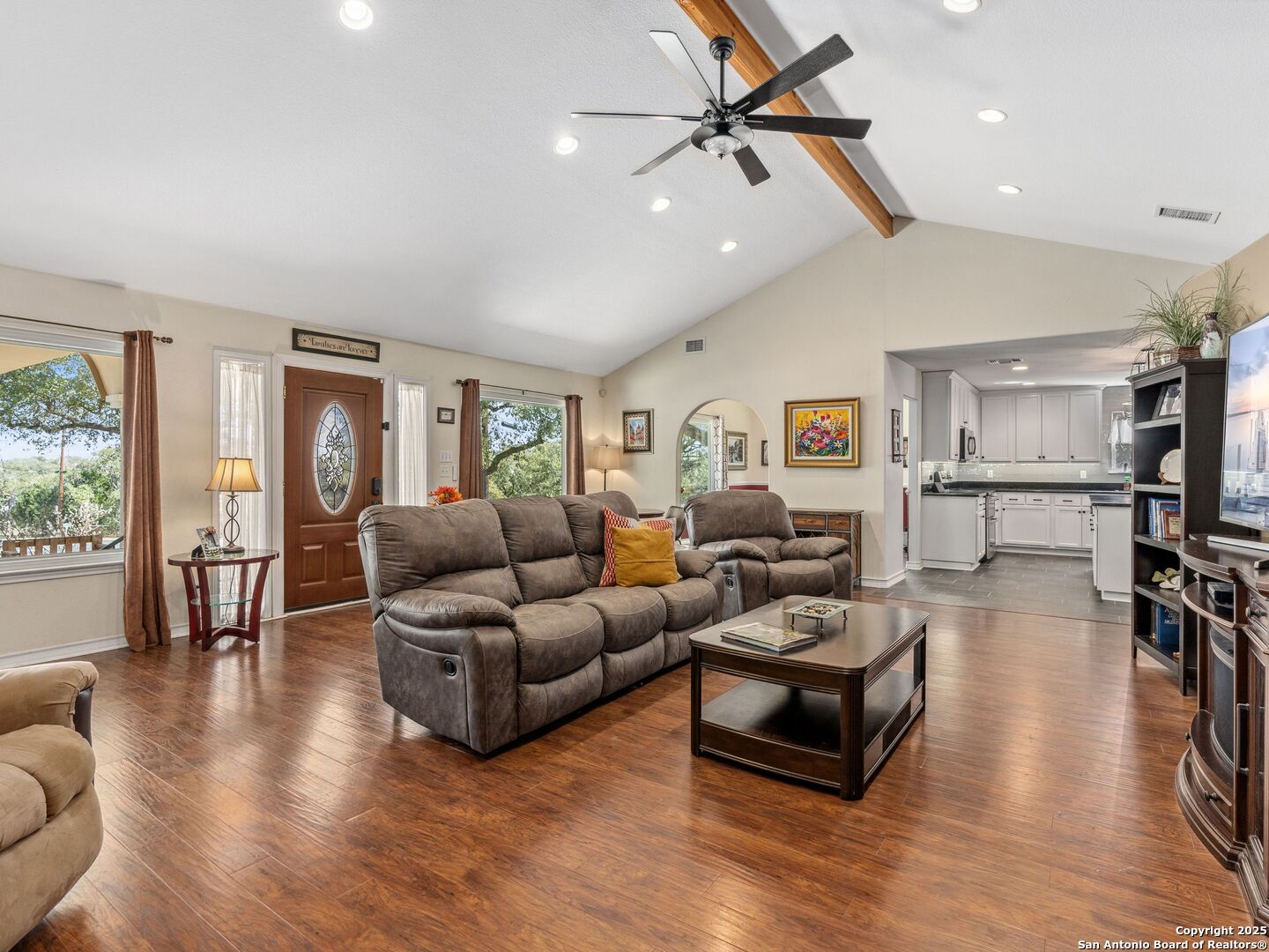 26817 Hogan Dr