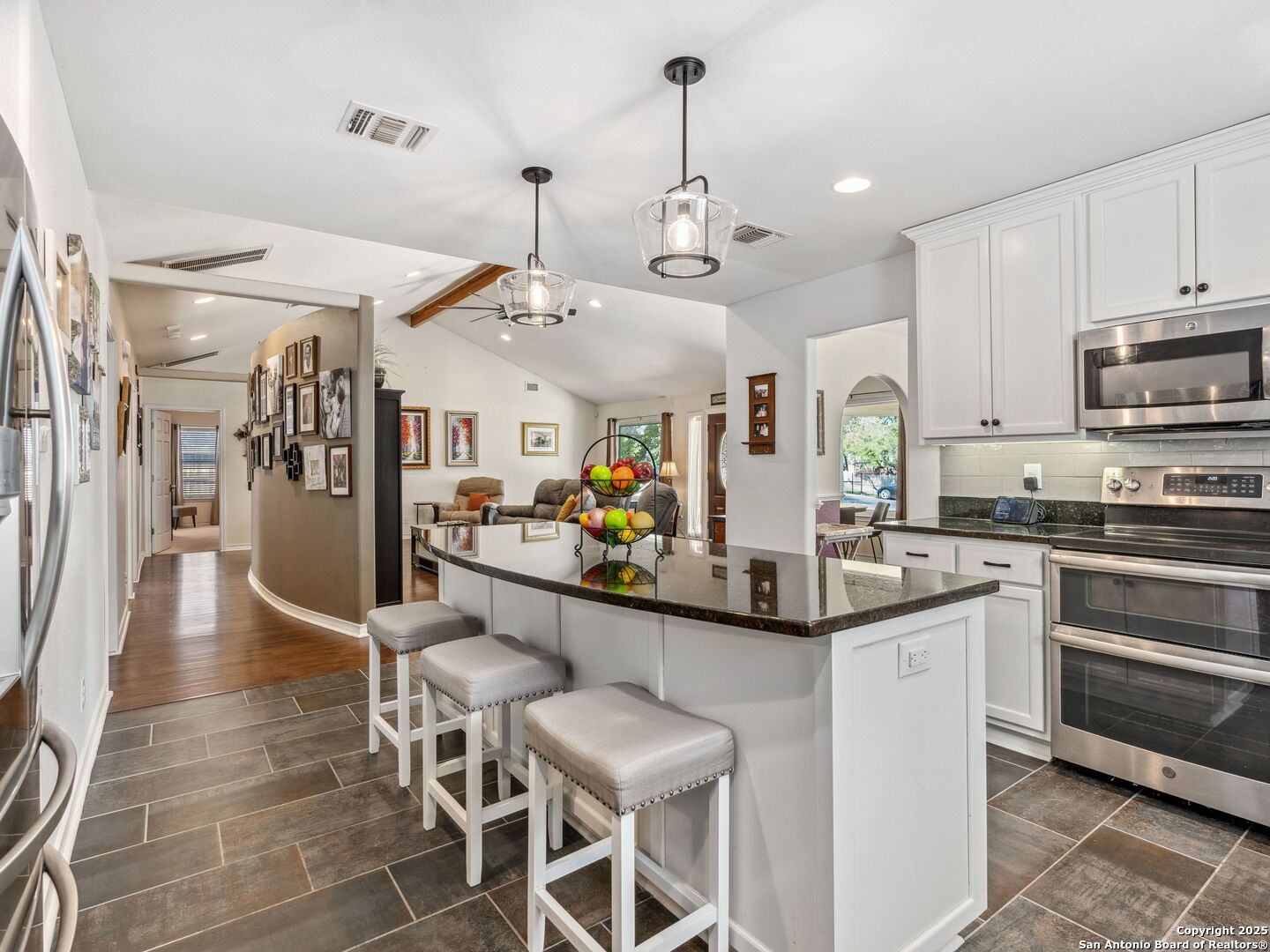26817 Hogan Dr