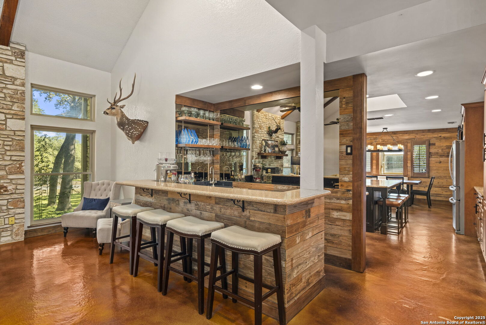 8707 Paisano Pass