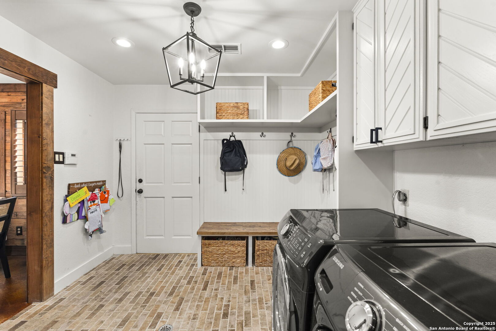 8707 Paisano Pass