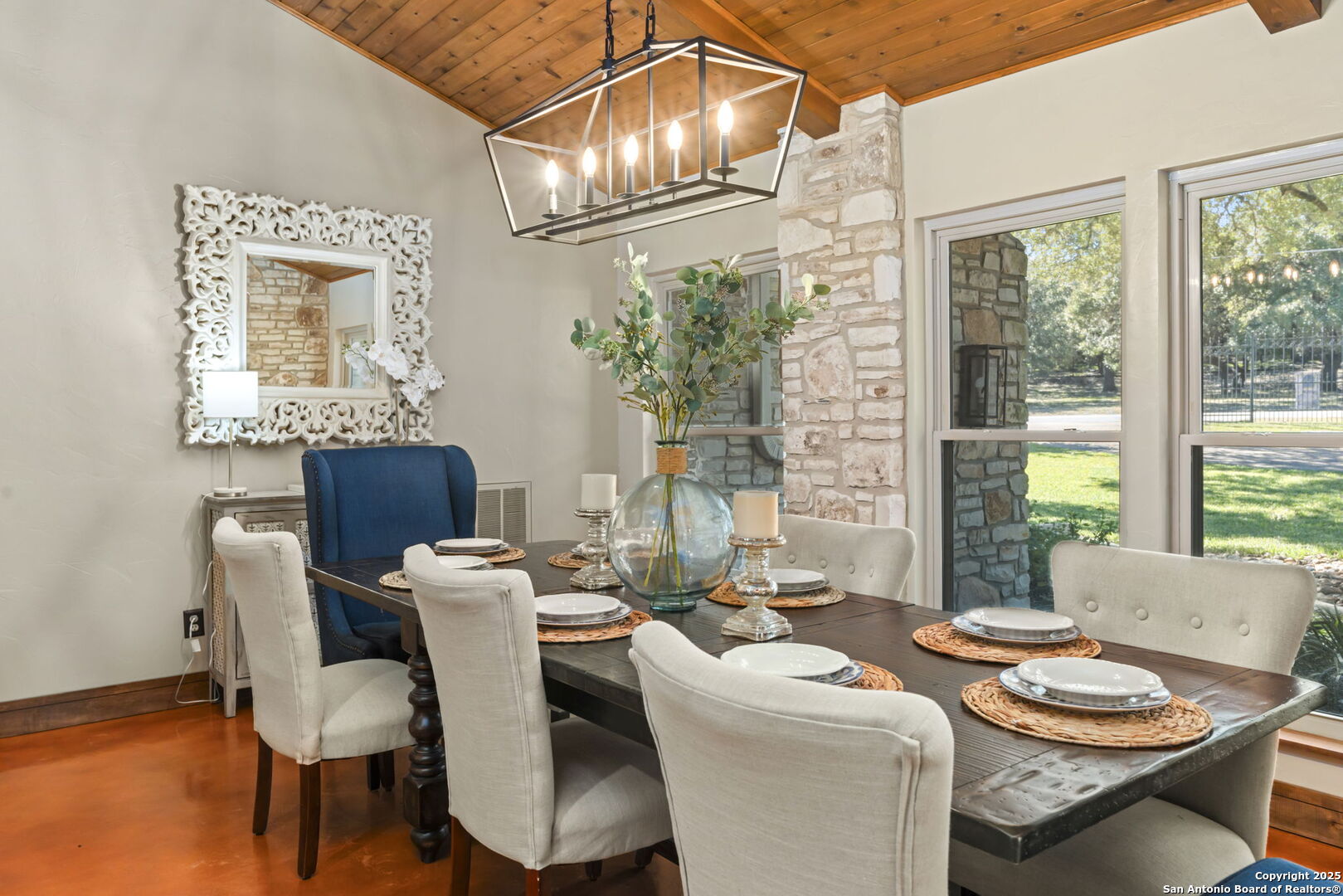 8707 Paisano Pass