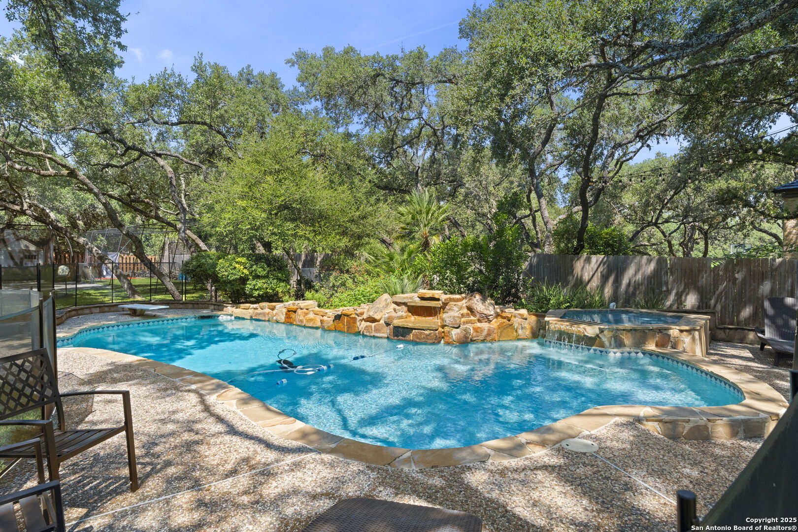 8707 Paisano Pass