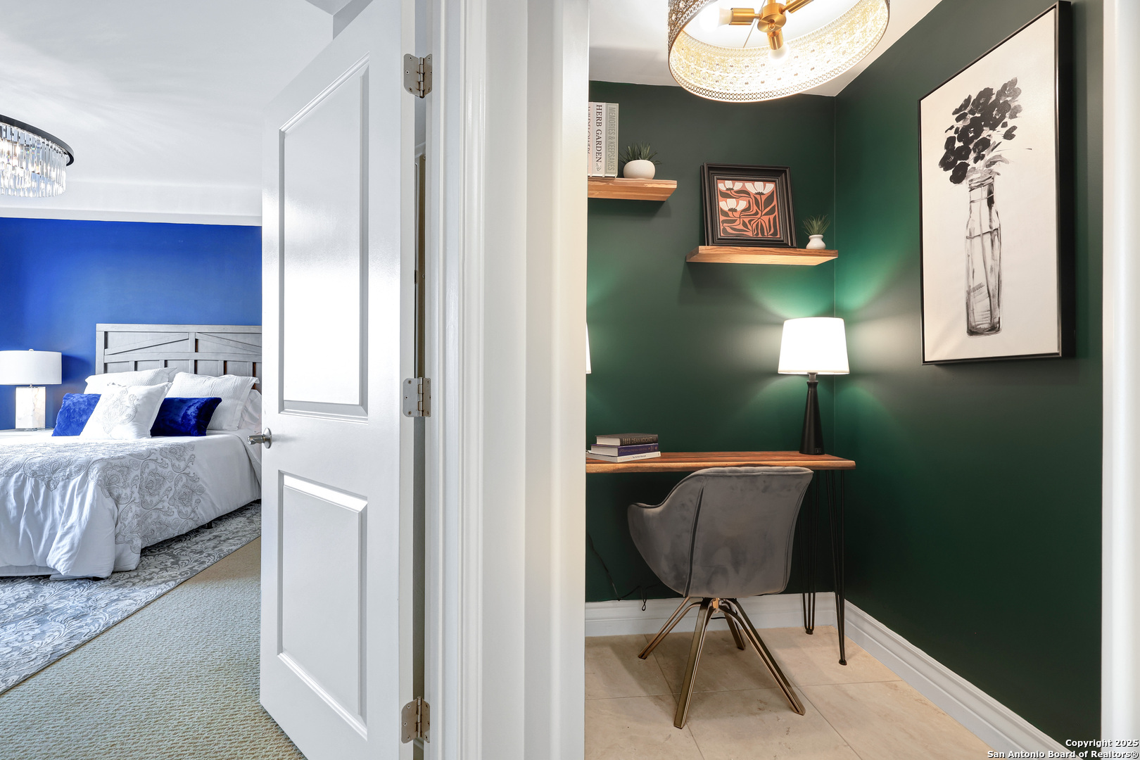 215 Center St Unit: 1307