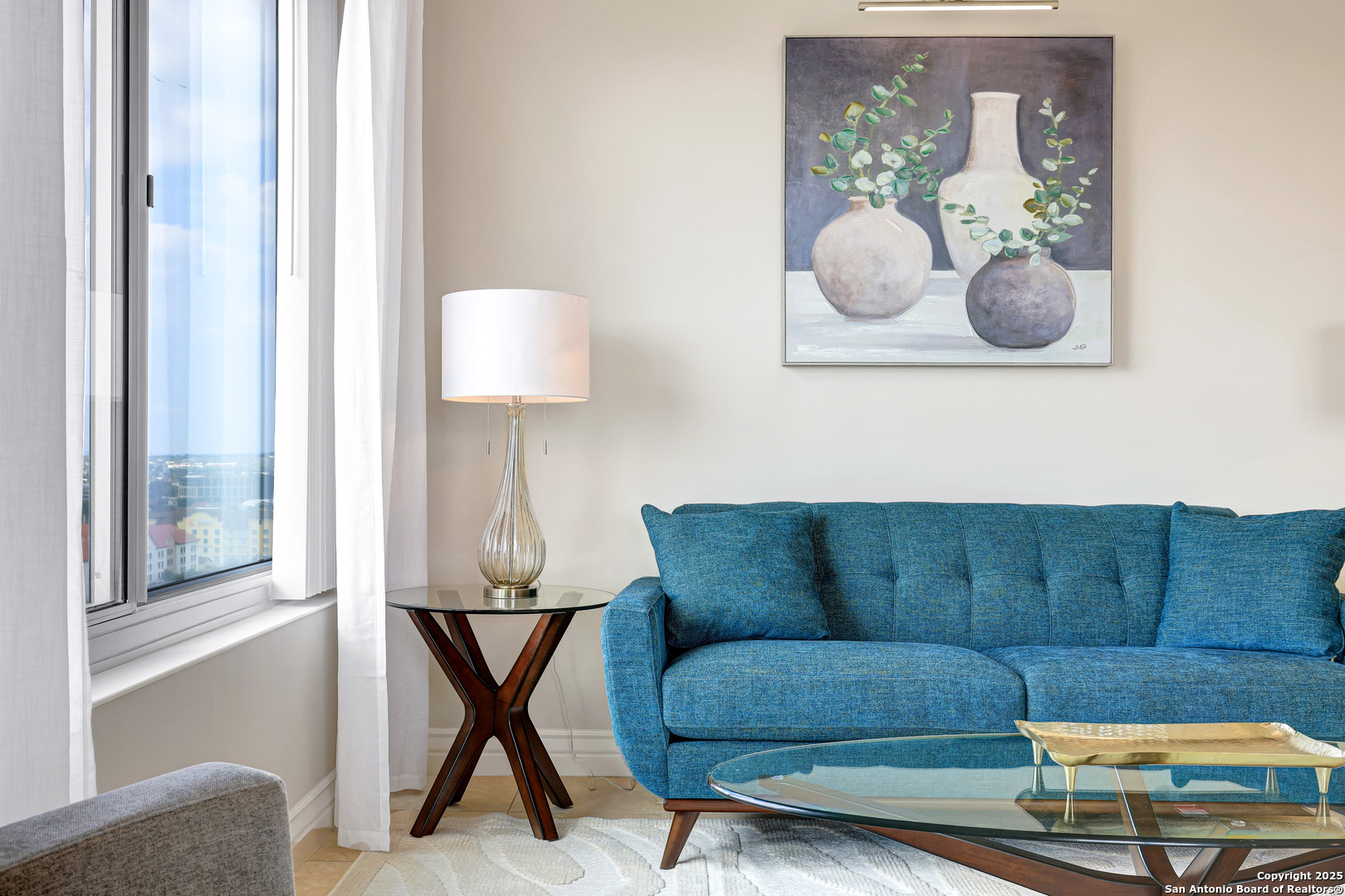 215 Center St Unit: 1307