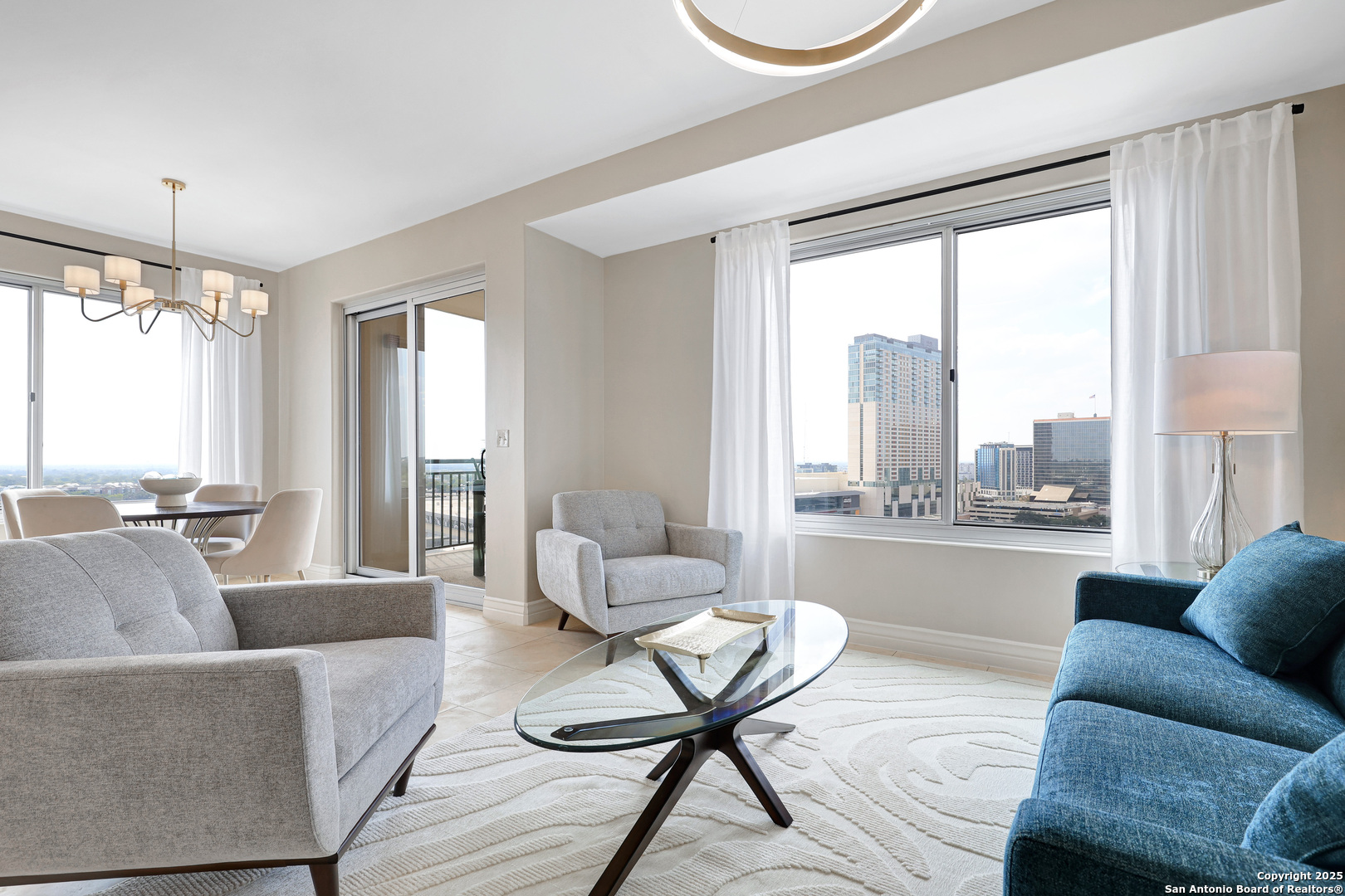 215 Center St Unit: 1307