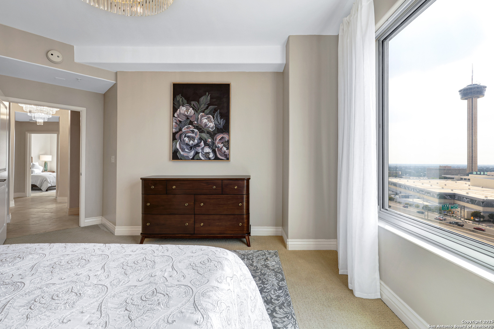 215 Center St Unit: 1307