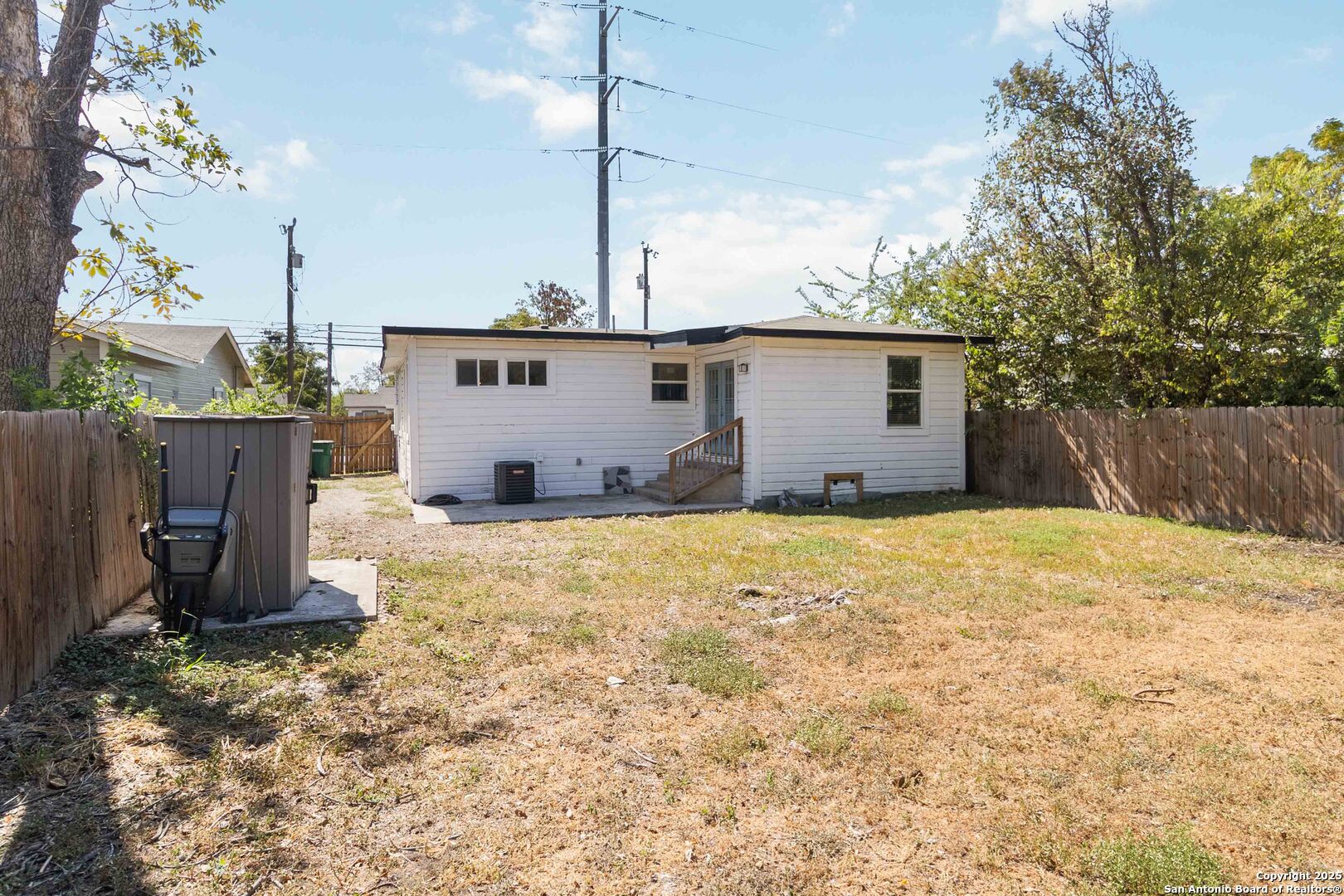 2131 Burnet