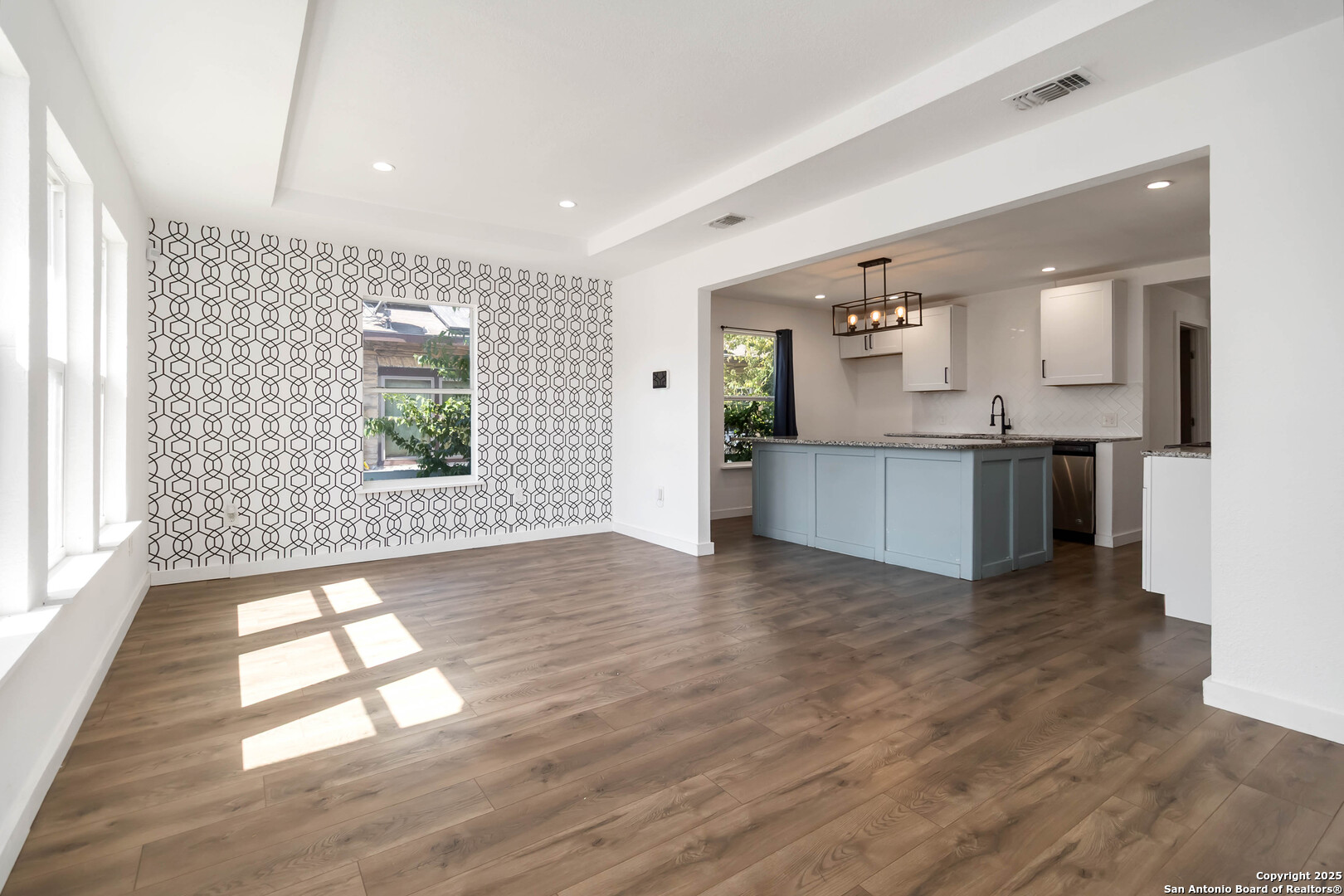2131 Burnet