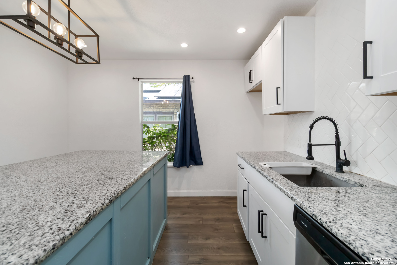 2131 Burnet