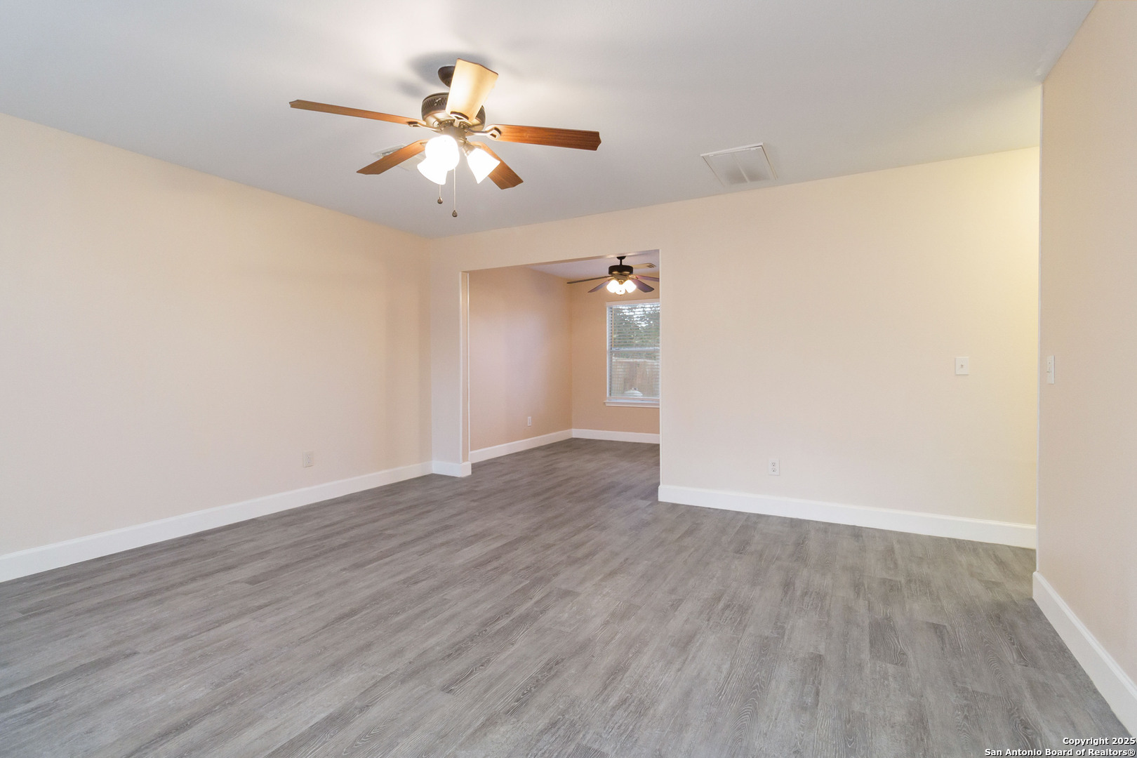 10638 Mustang Ridge