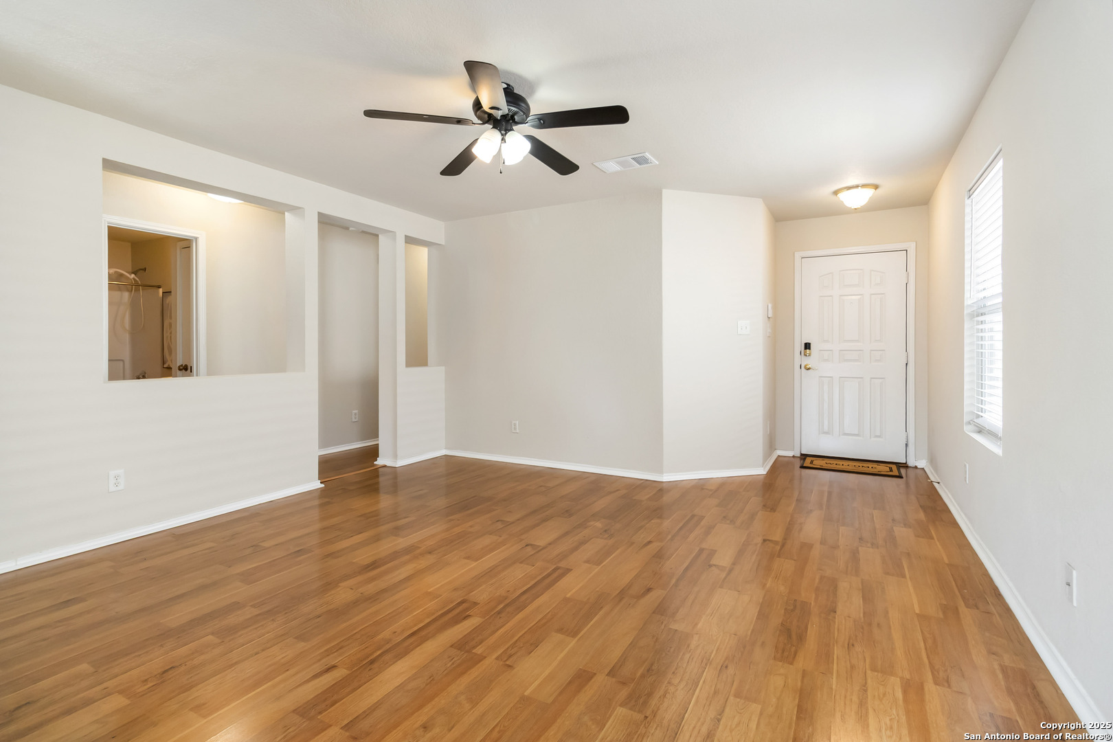 9906 Barhill Bay