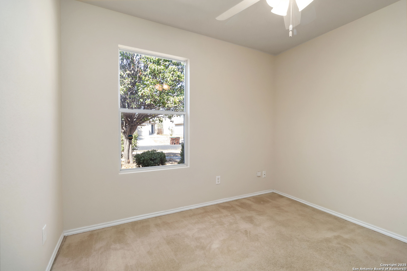 9906 Barhill Bay