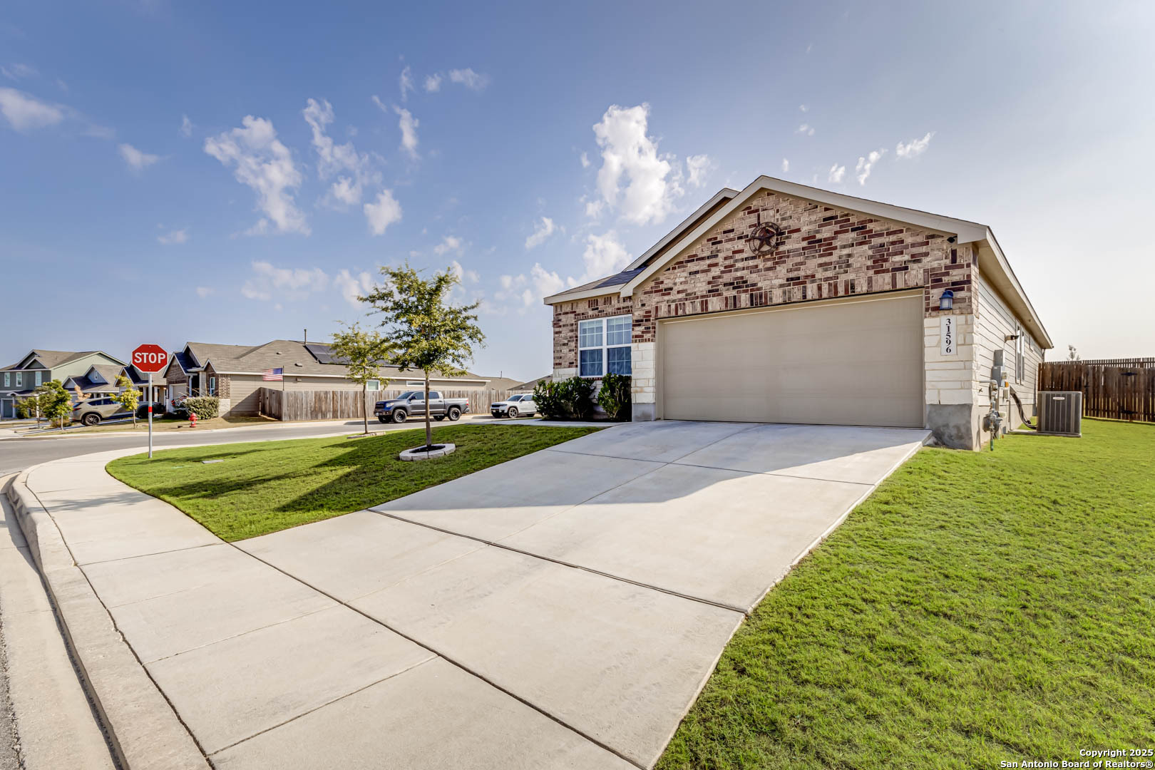 31596 Meander Lane