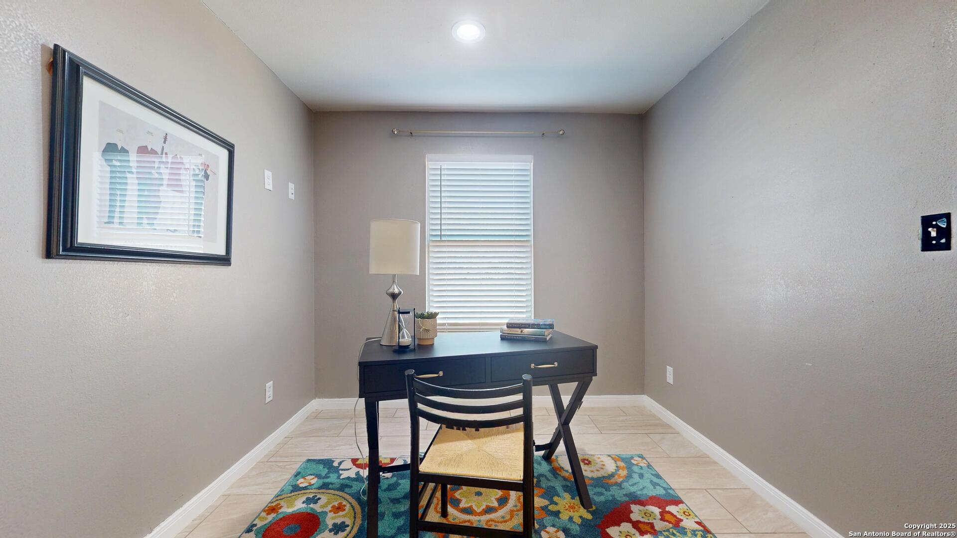 3992 Fm 1784