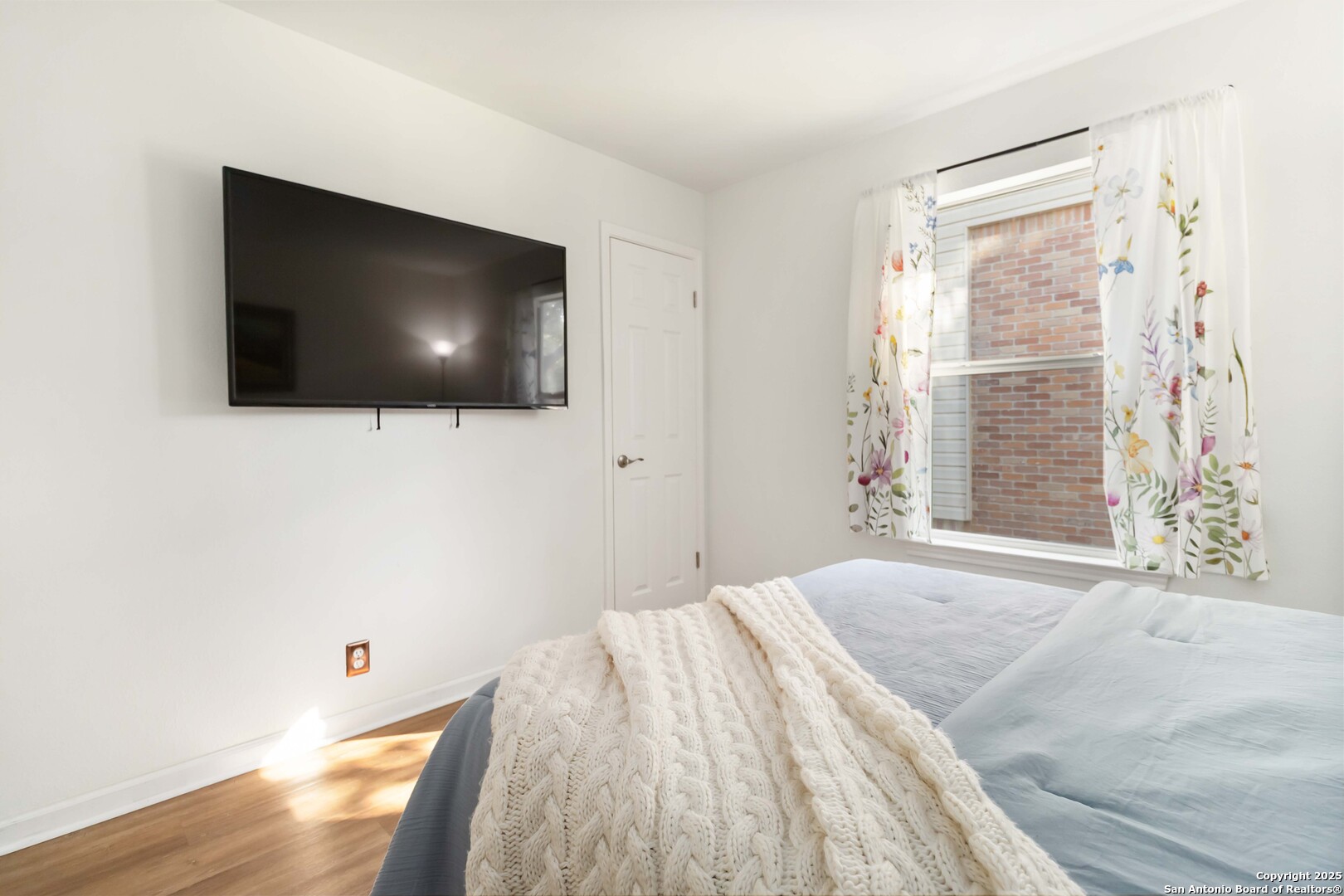 9435 Fairpoint