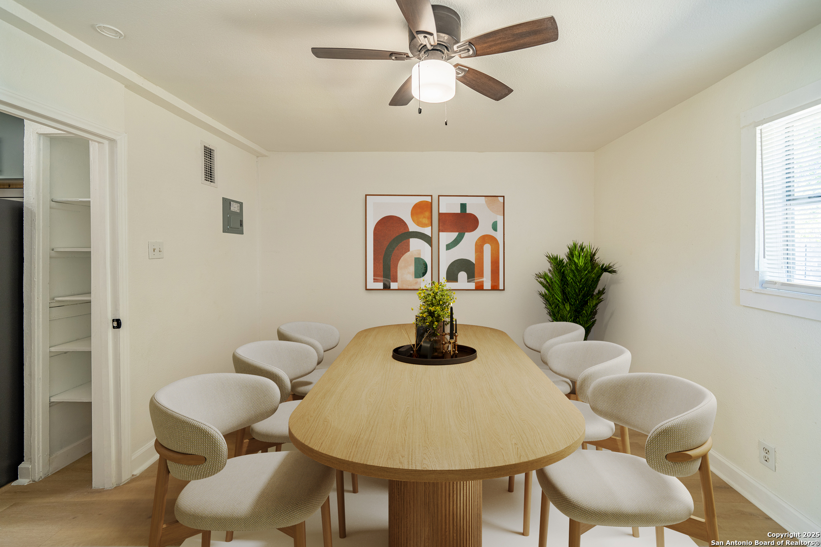 1207 W GERALD A