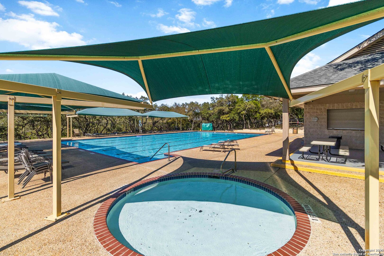 4723 Ranchers Ridge