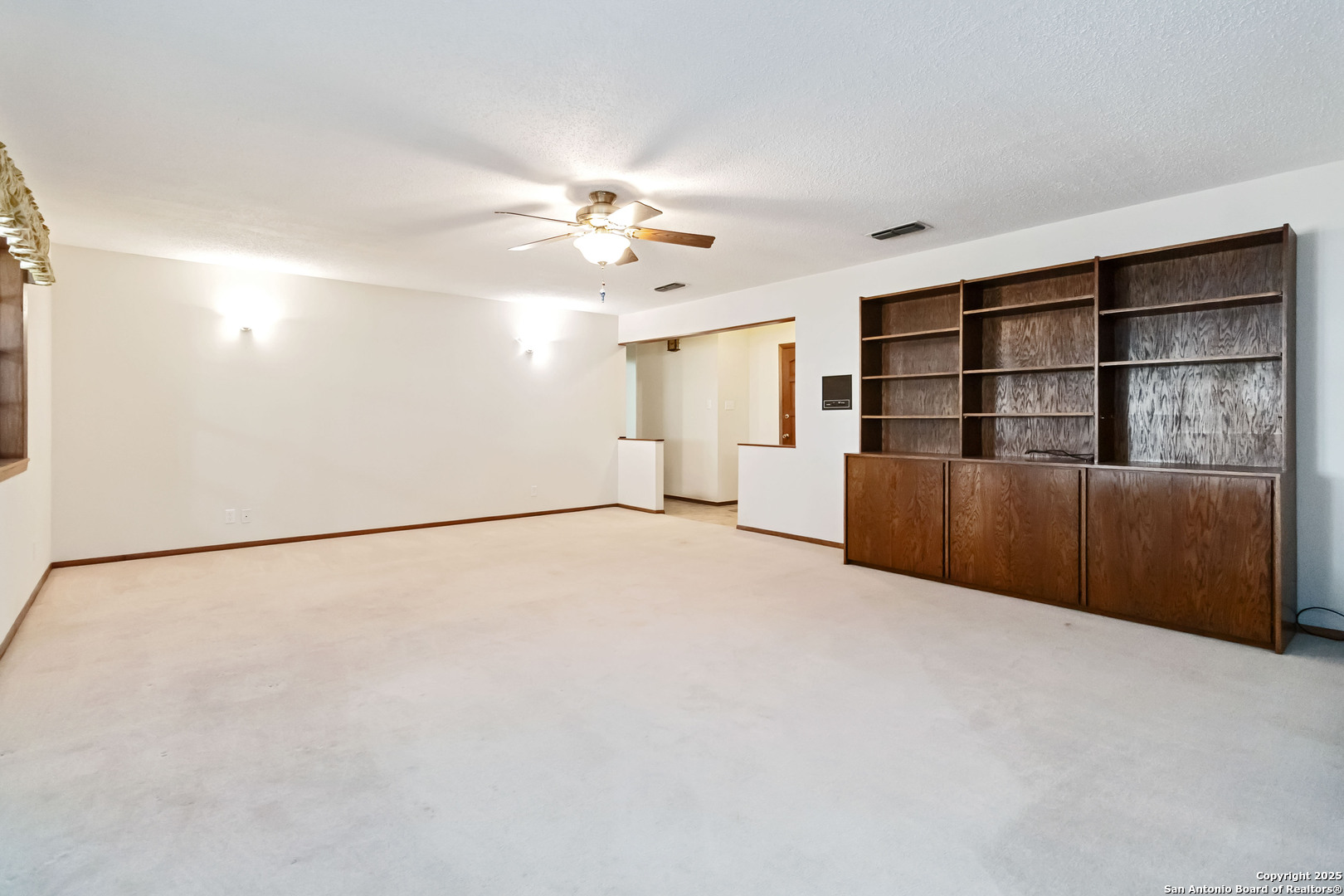 616 Ridgecrest