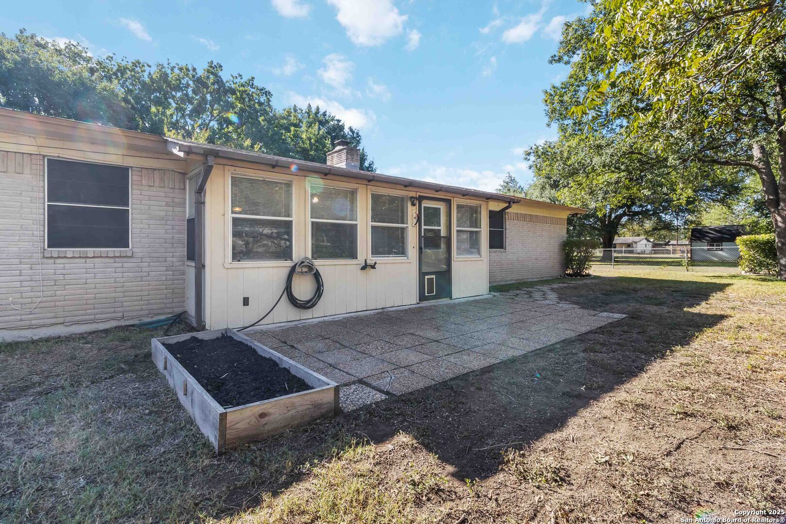 616 Ridgecrest