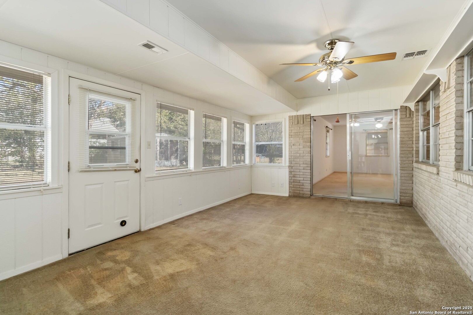616 Ridgecrest