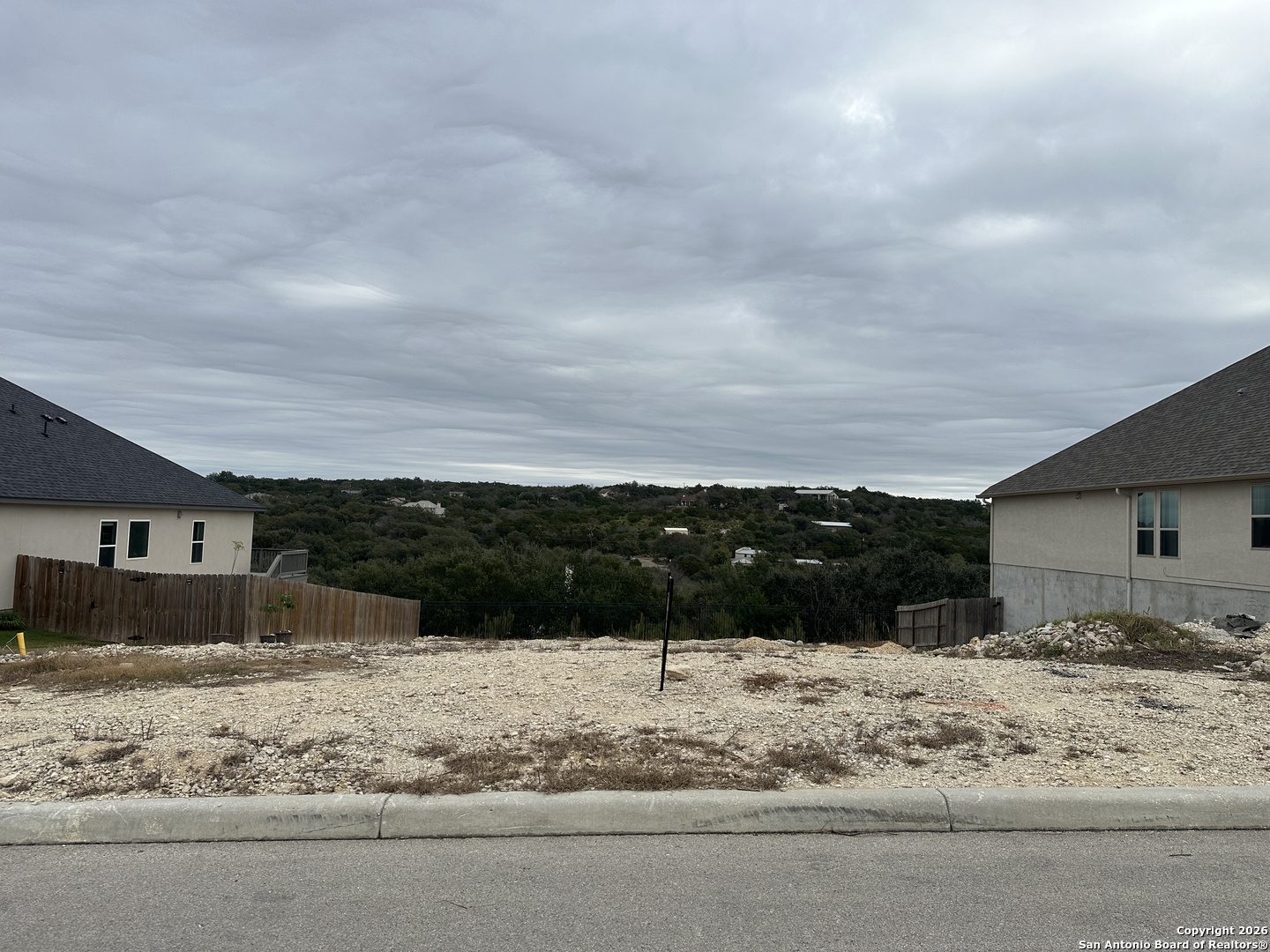 28010 Versant Hills