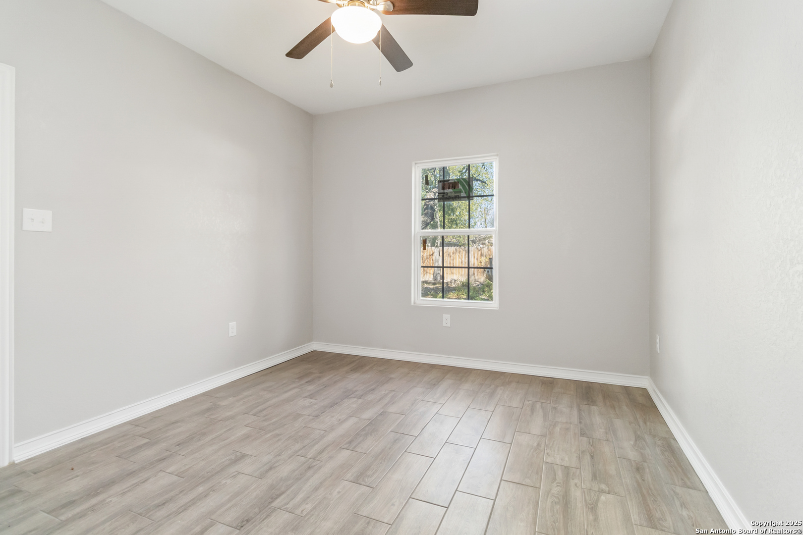 1611 Santa Rita
