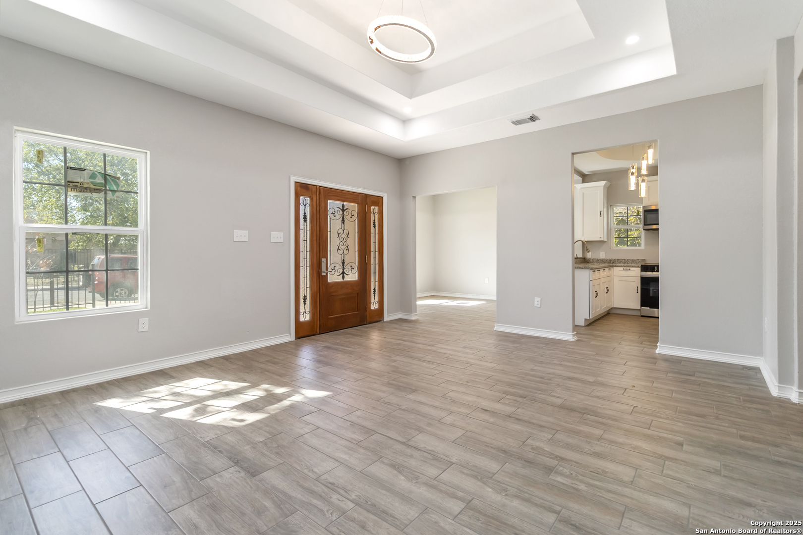 1611 Santa Rita