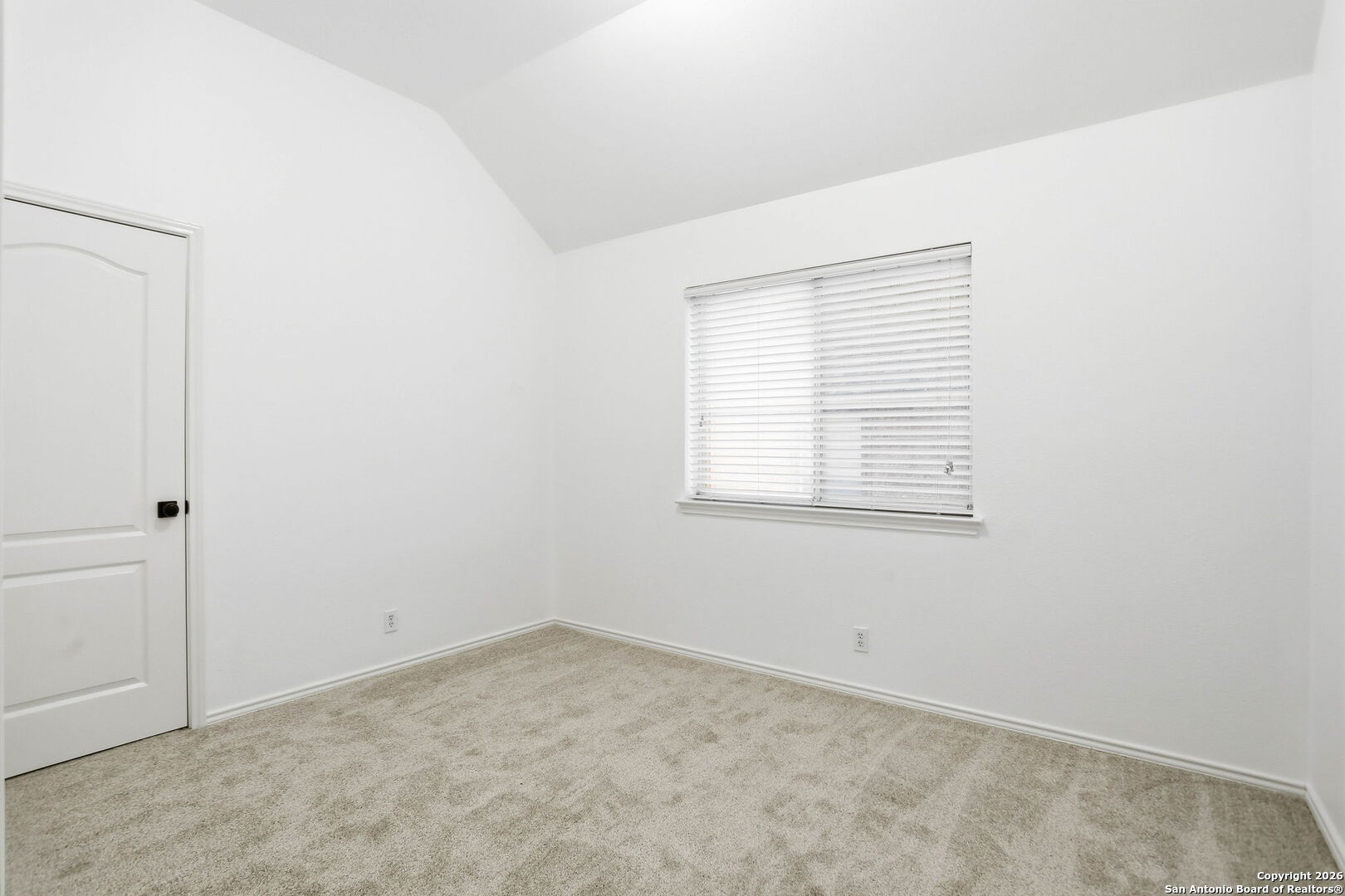 14634 Triple Crown