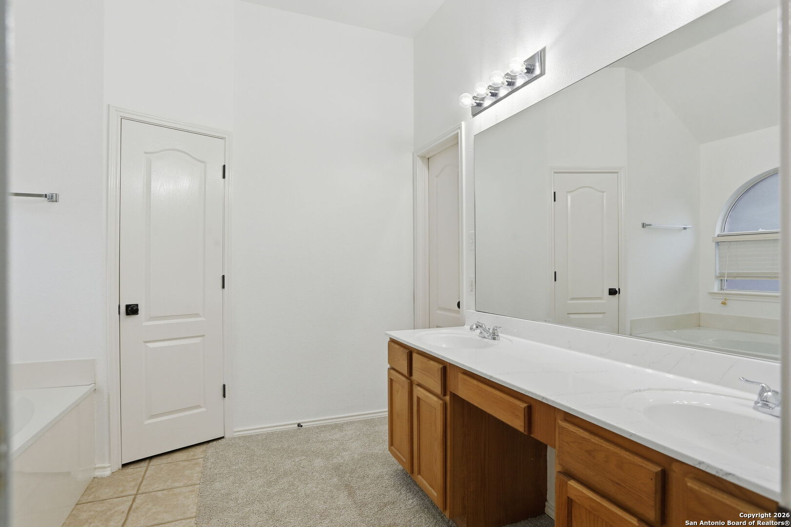 14634 Triple Crown