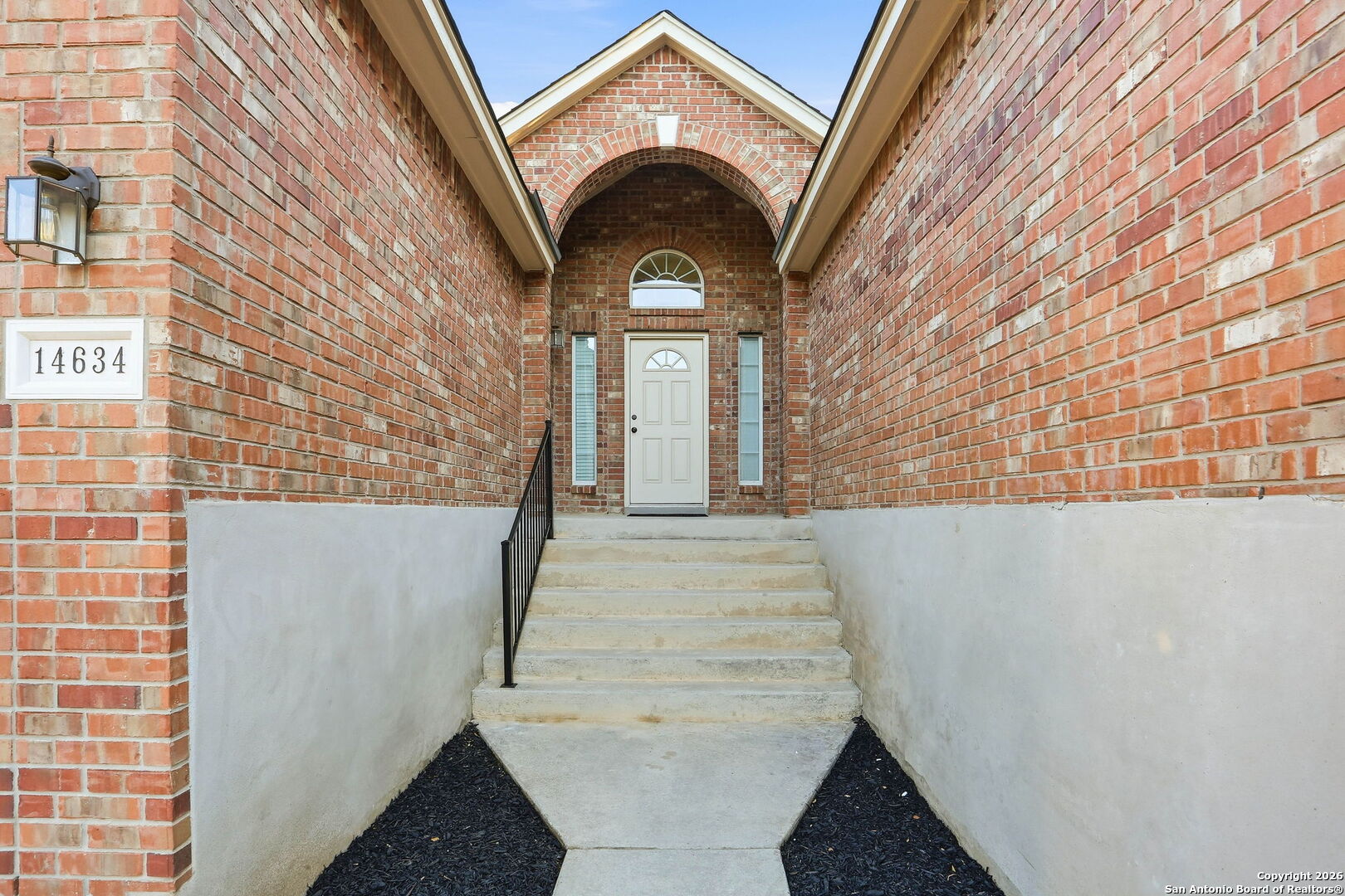 14634 Triple Crown