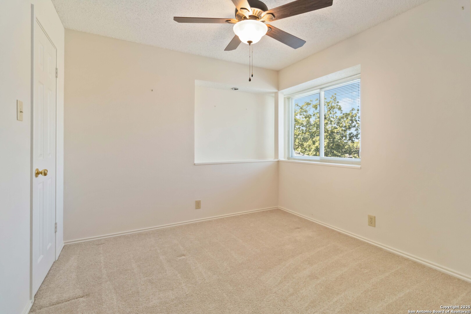27014 Rocky Hollow