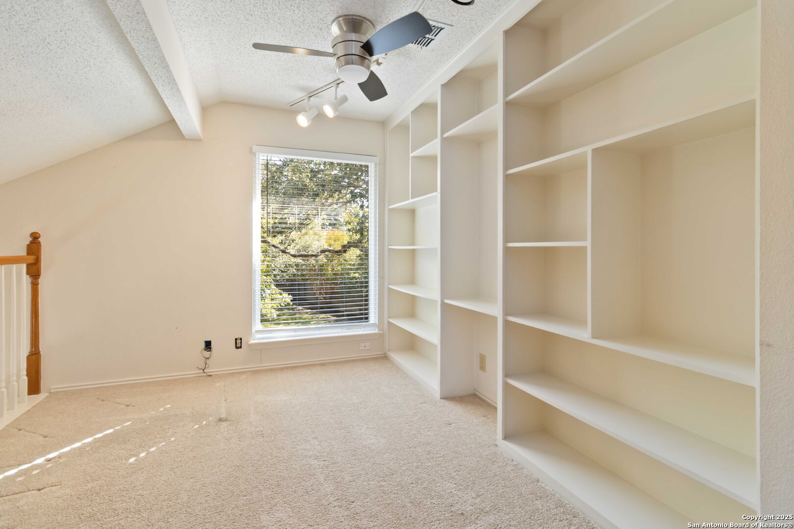 27014 Rocky Hollow