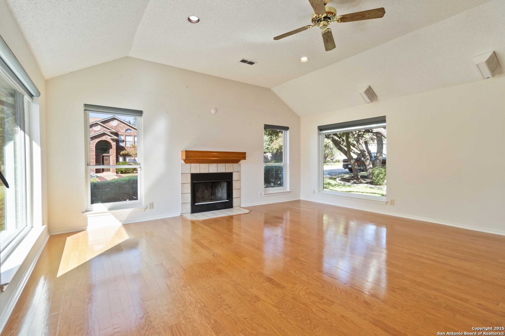 27014 Rocky Hollow
