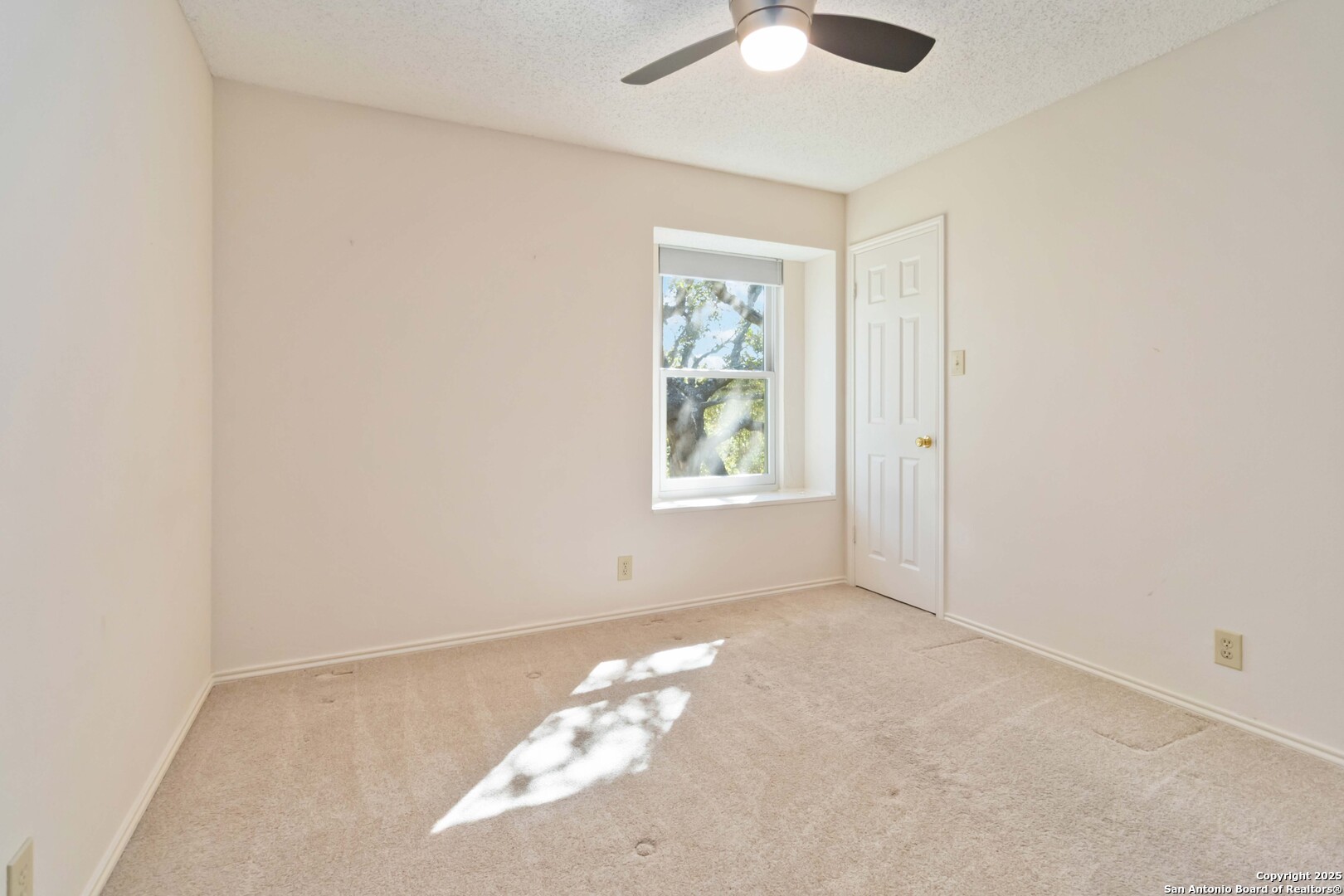 27014 Rocky Hollow