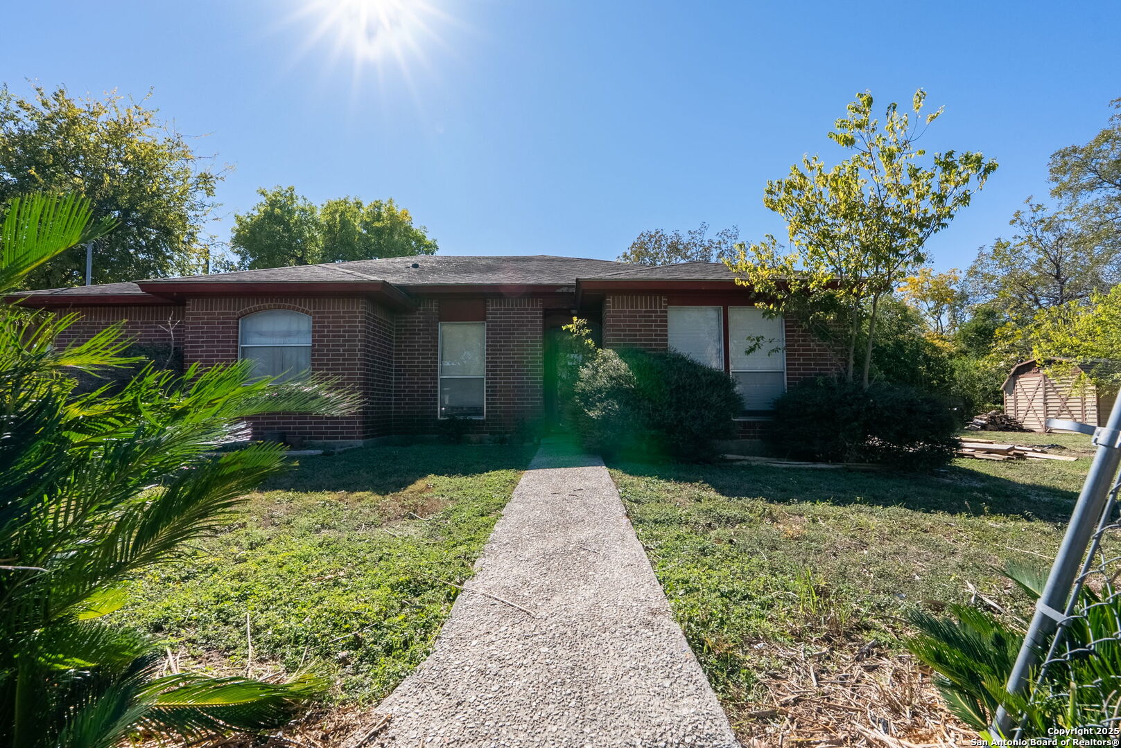 135 N Plum Ave