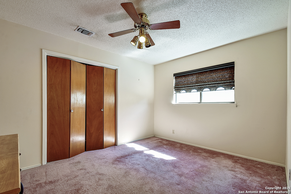 323 Shin Oak