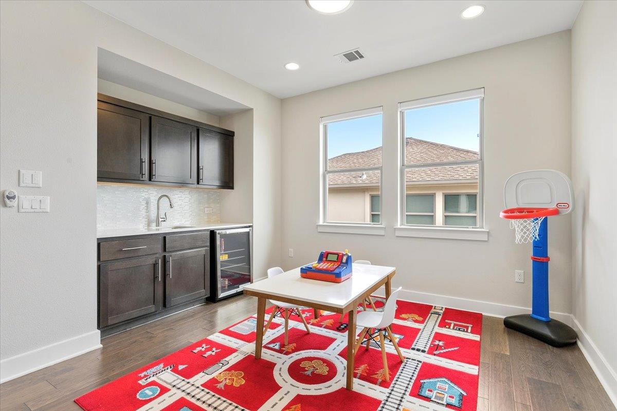 12801 Veronese DR