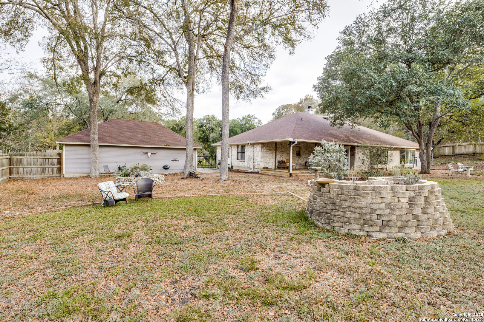 104 Whippoorwill Ct