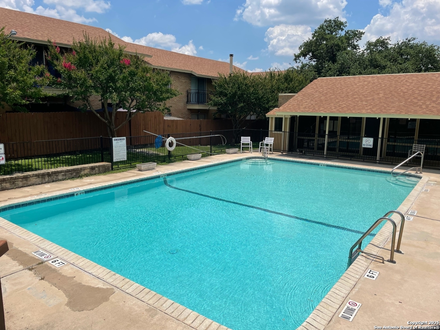 923 Vance Jackson Rd 904
