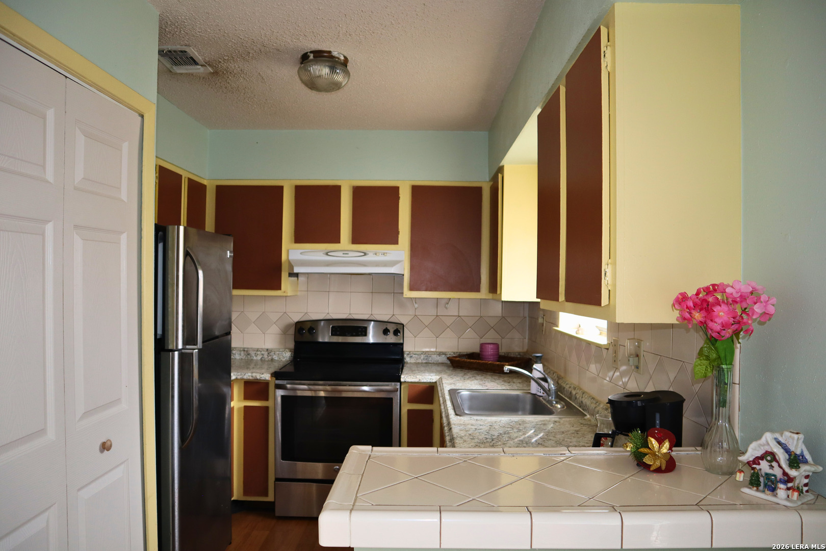 923 Vance Jackson Rd 904