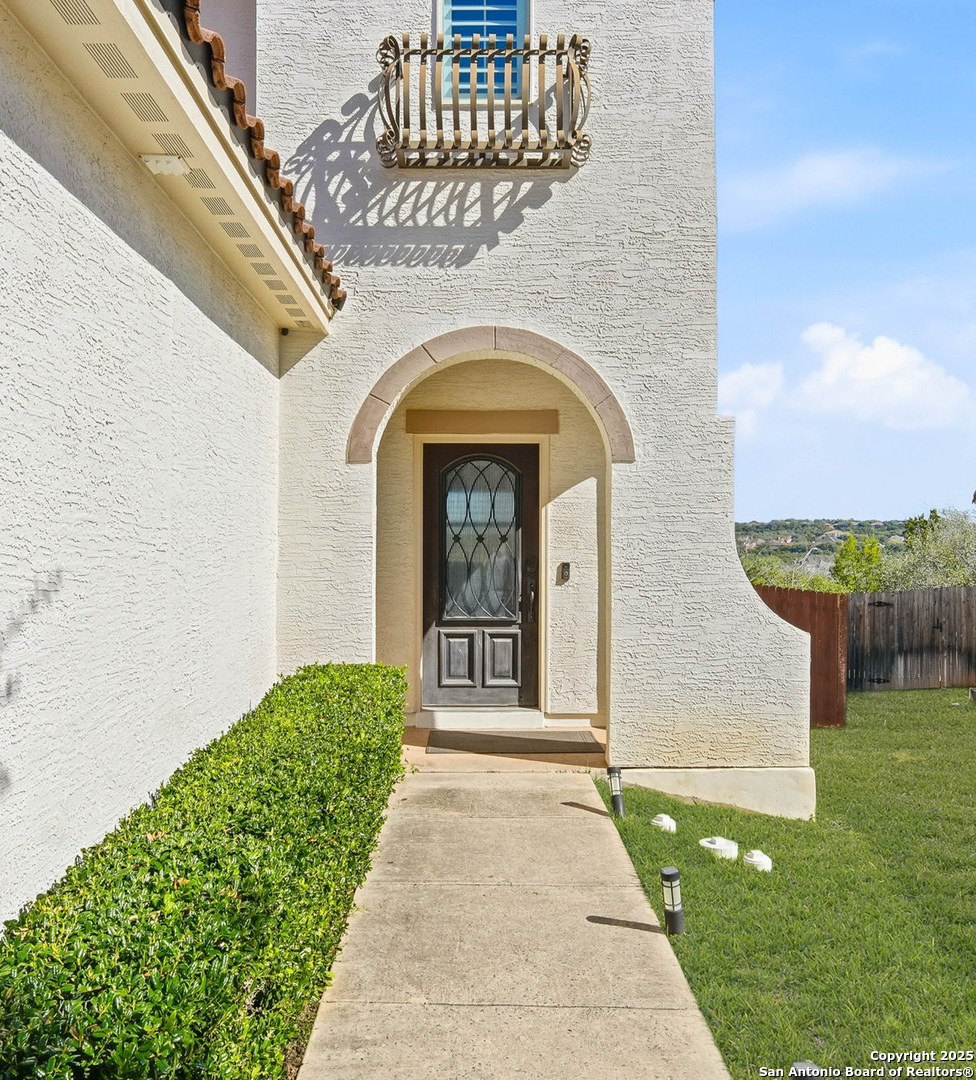 18022 Muir Glen