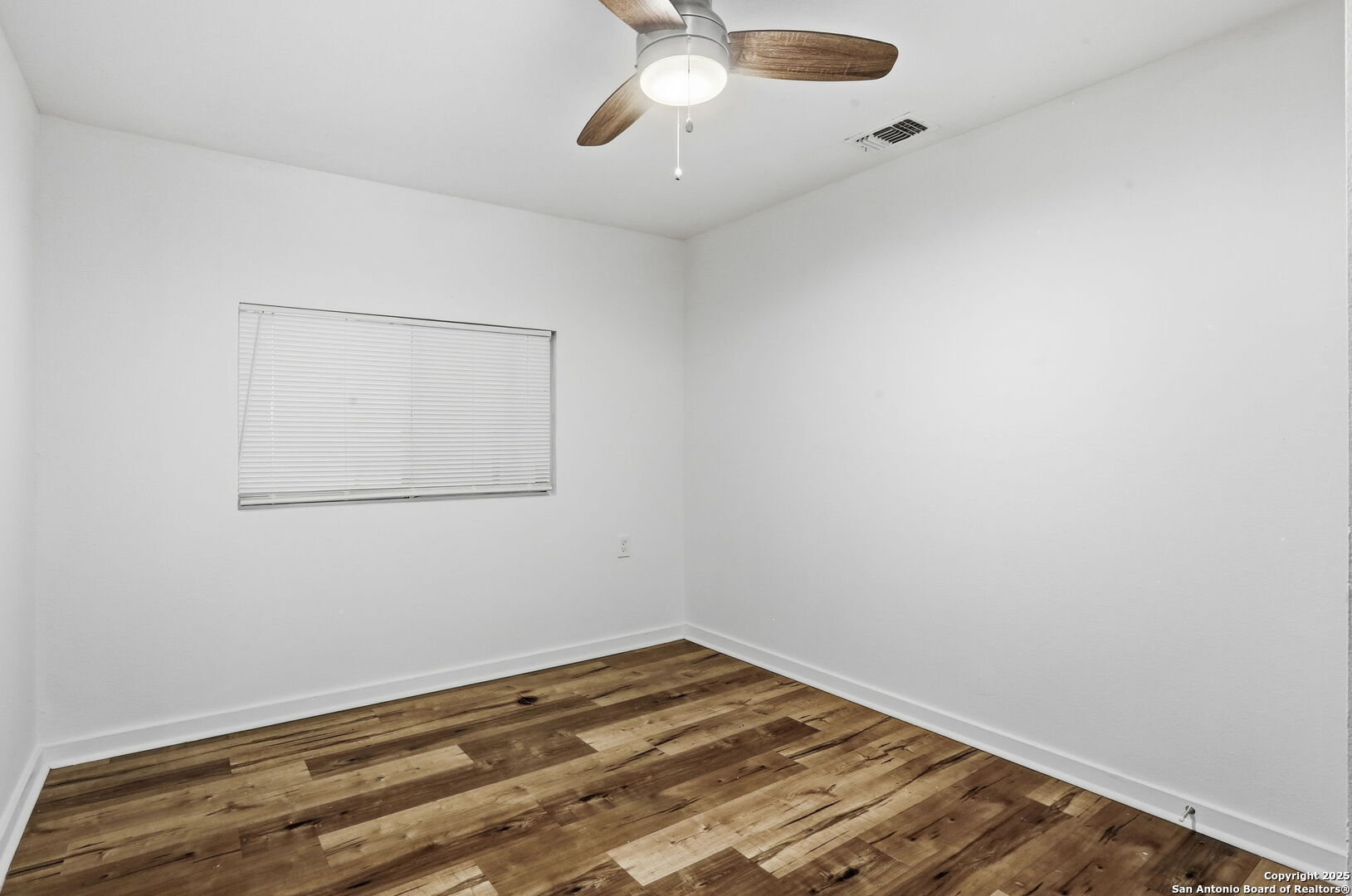 105 Dewitt