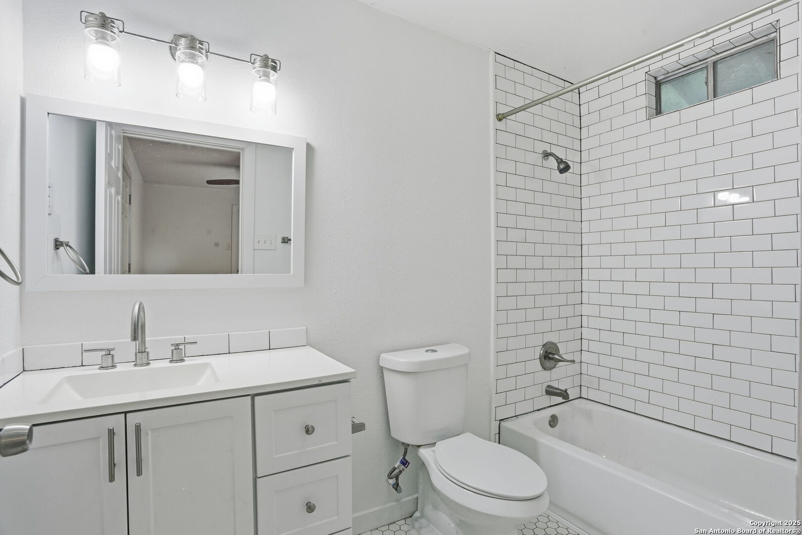105 Dewitt