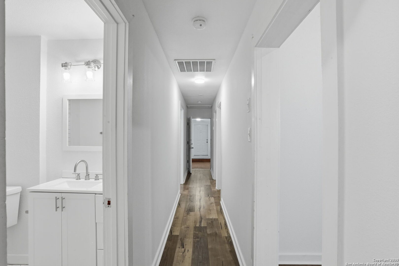 105 Dewitt